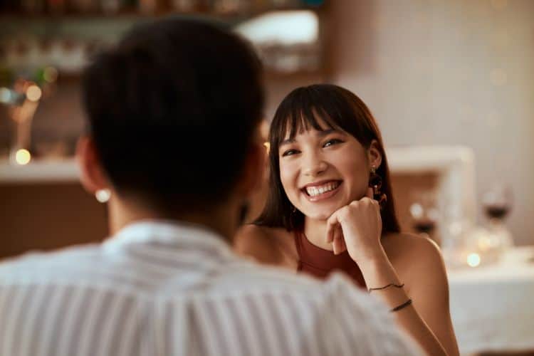 Couple having eye contact in a great first date