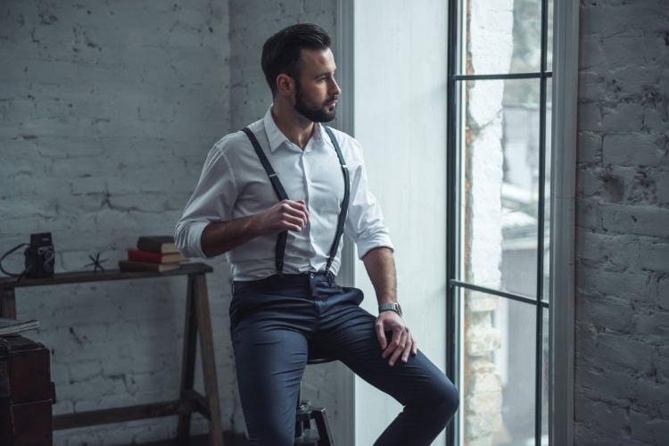 How to Dress to Impress a Woman (Without Trying Too Hard)